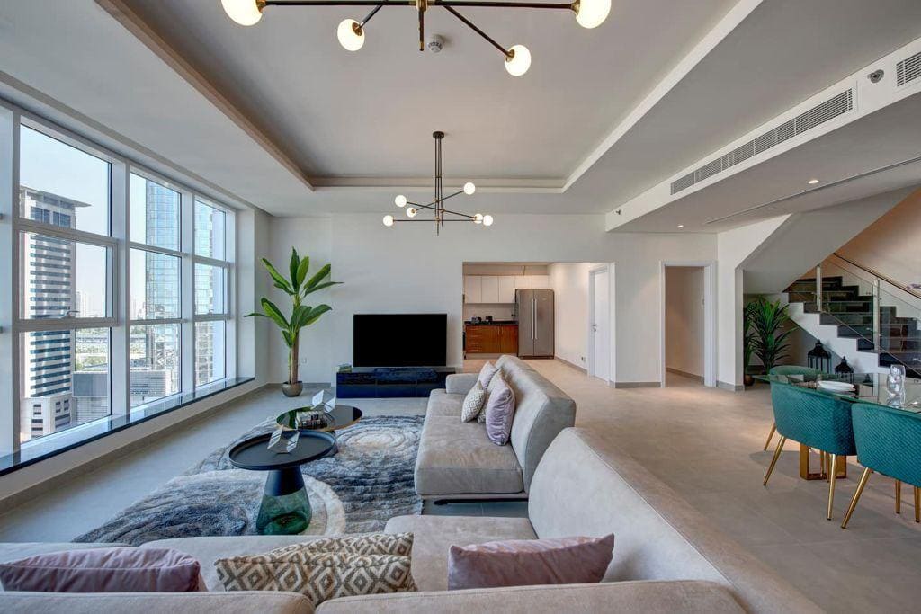 Marina Arcade Tower interior 1