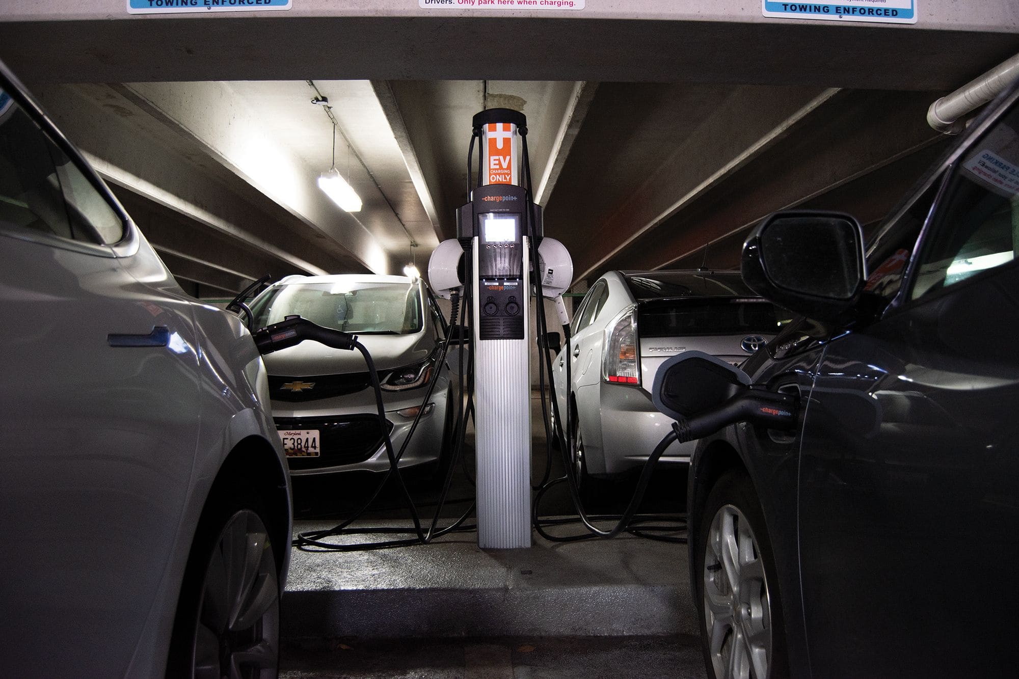 Electric charging parking amenity image