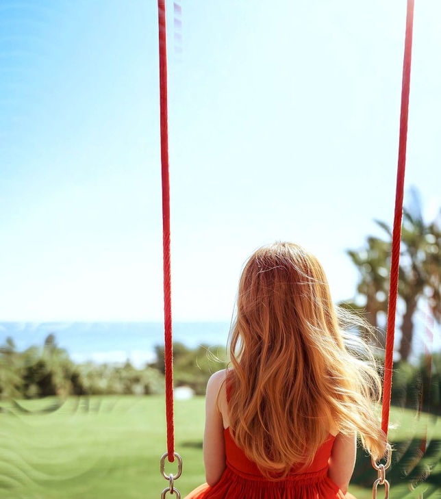 Kids’ Play Area & Green Lawn amenity image