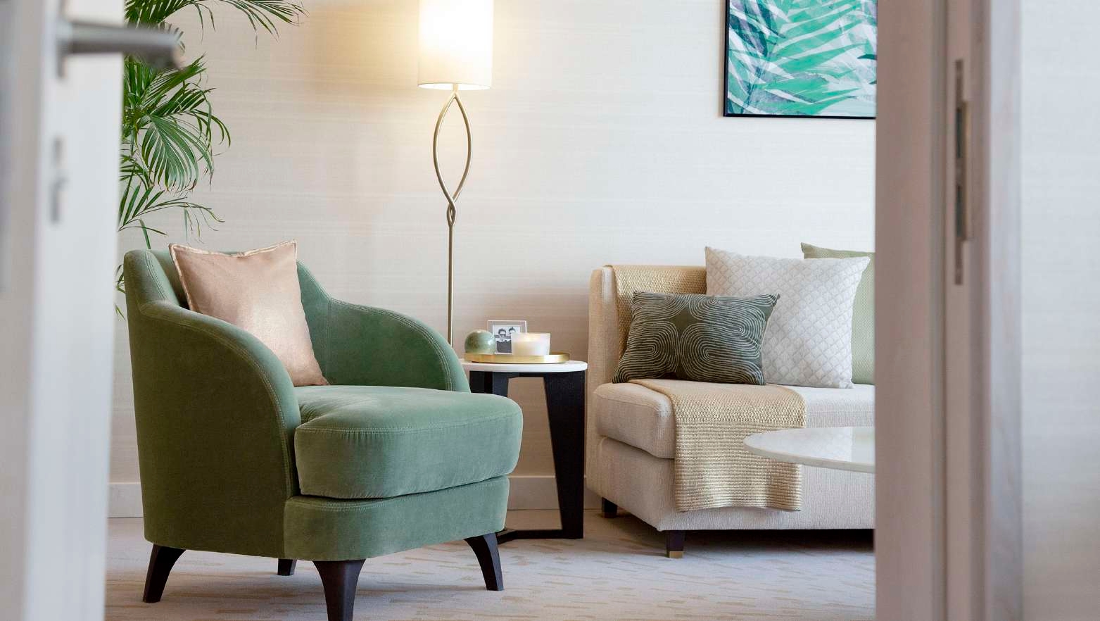 The Palm Tower interior 4