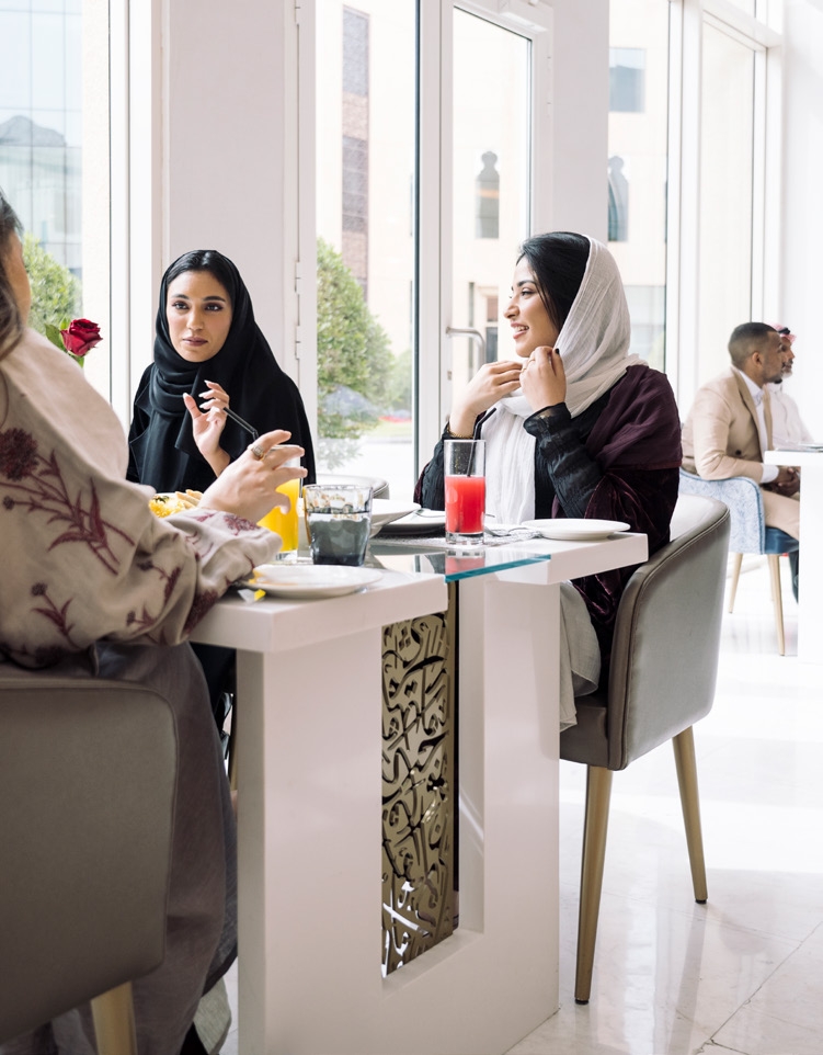 Retail & Dining Options amenity image