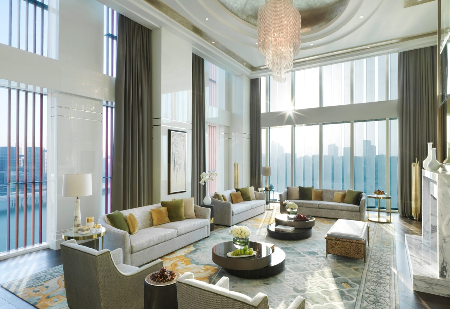 Four Seasons Private Residences Abu Dhabi at At Al Maryah Island interior 3