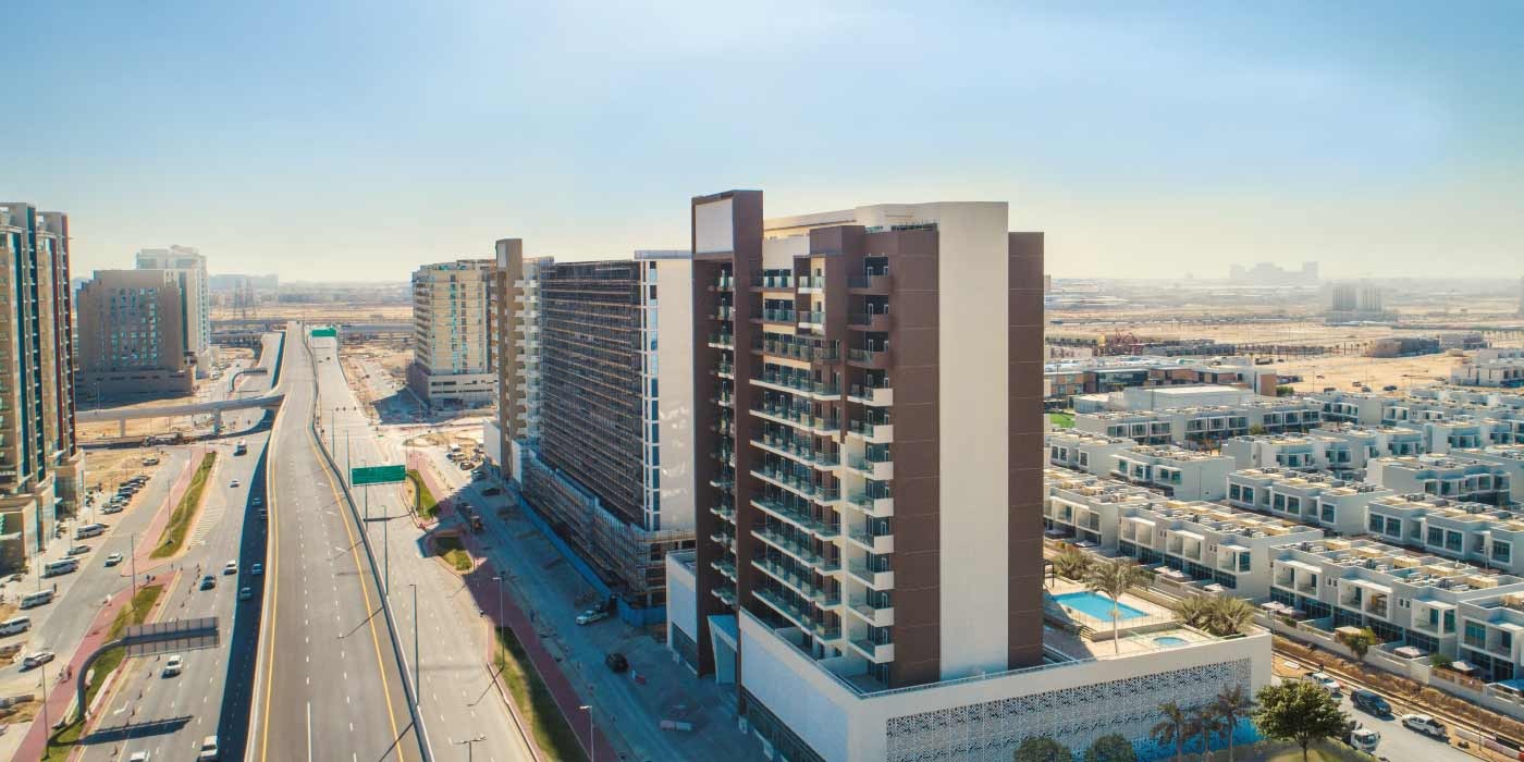 Azizi Samia cover image