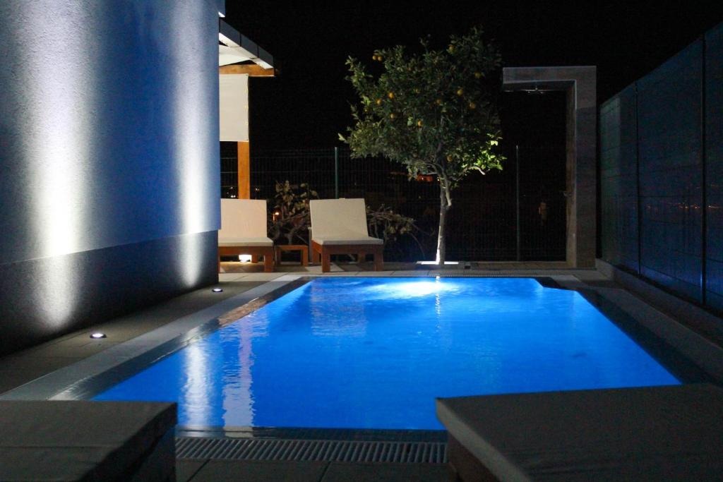 Private Pools amenity image
