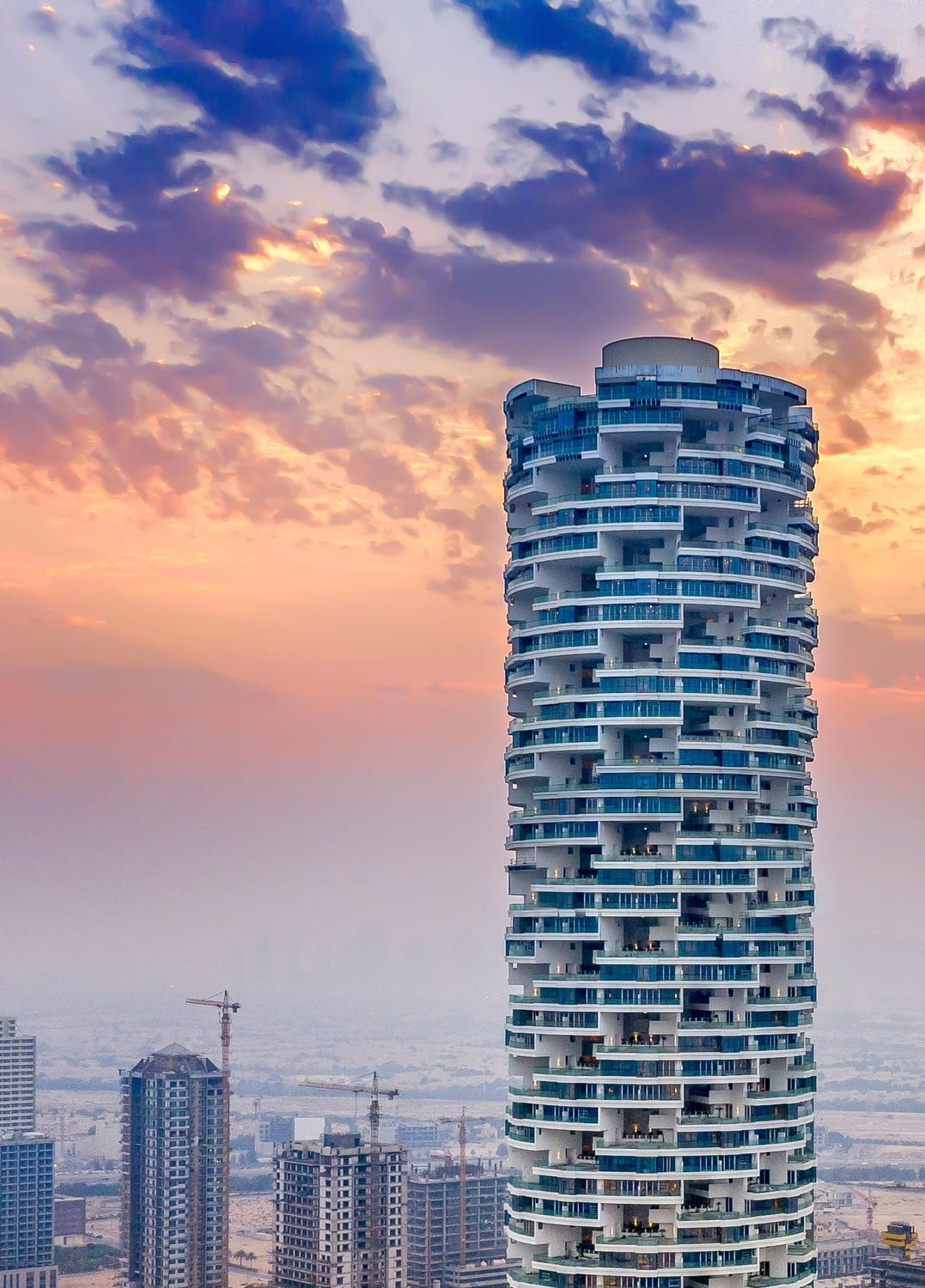 Five Jumeirah Village architecture 2