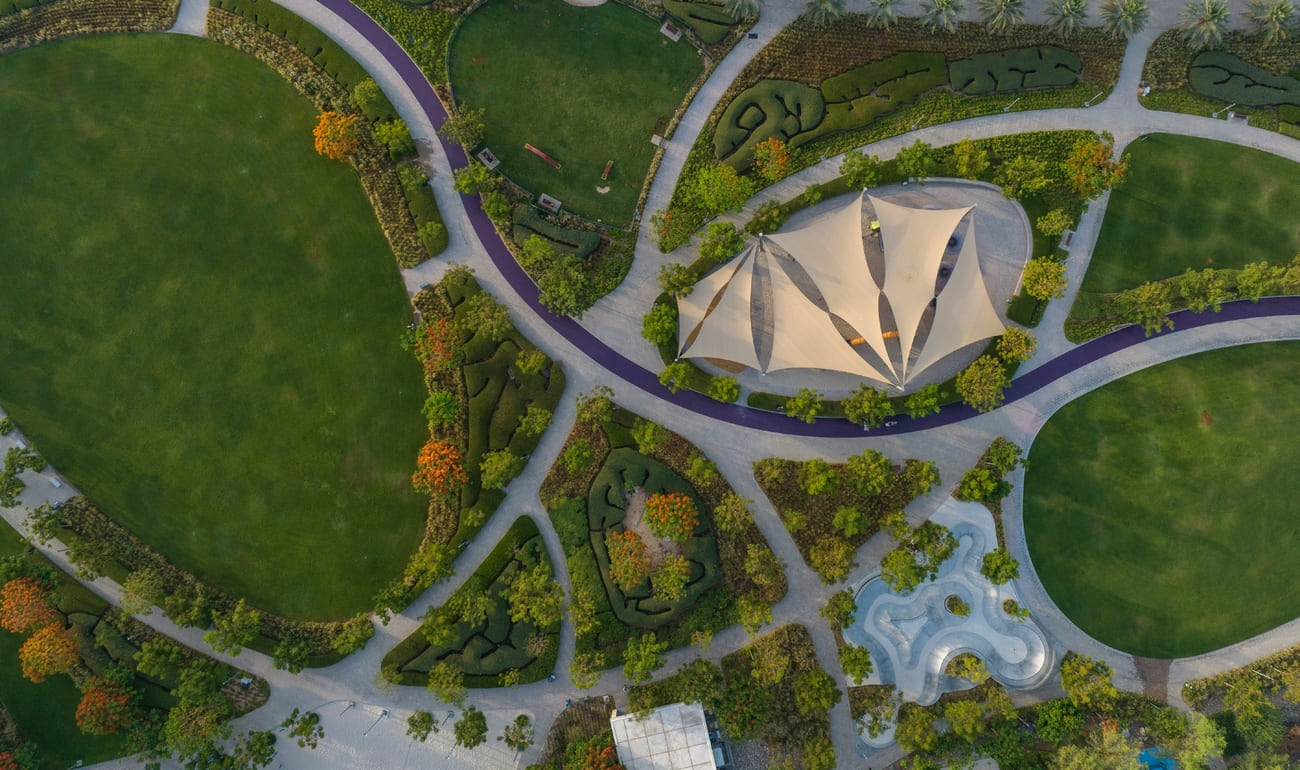 Landscaped Podium Deck amenity image