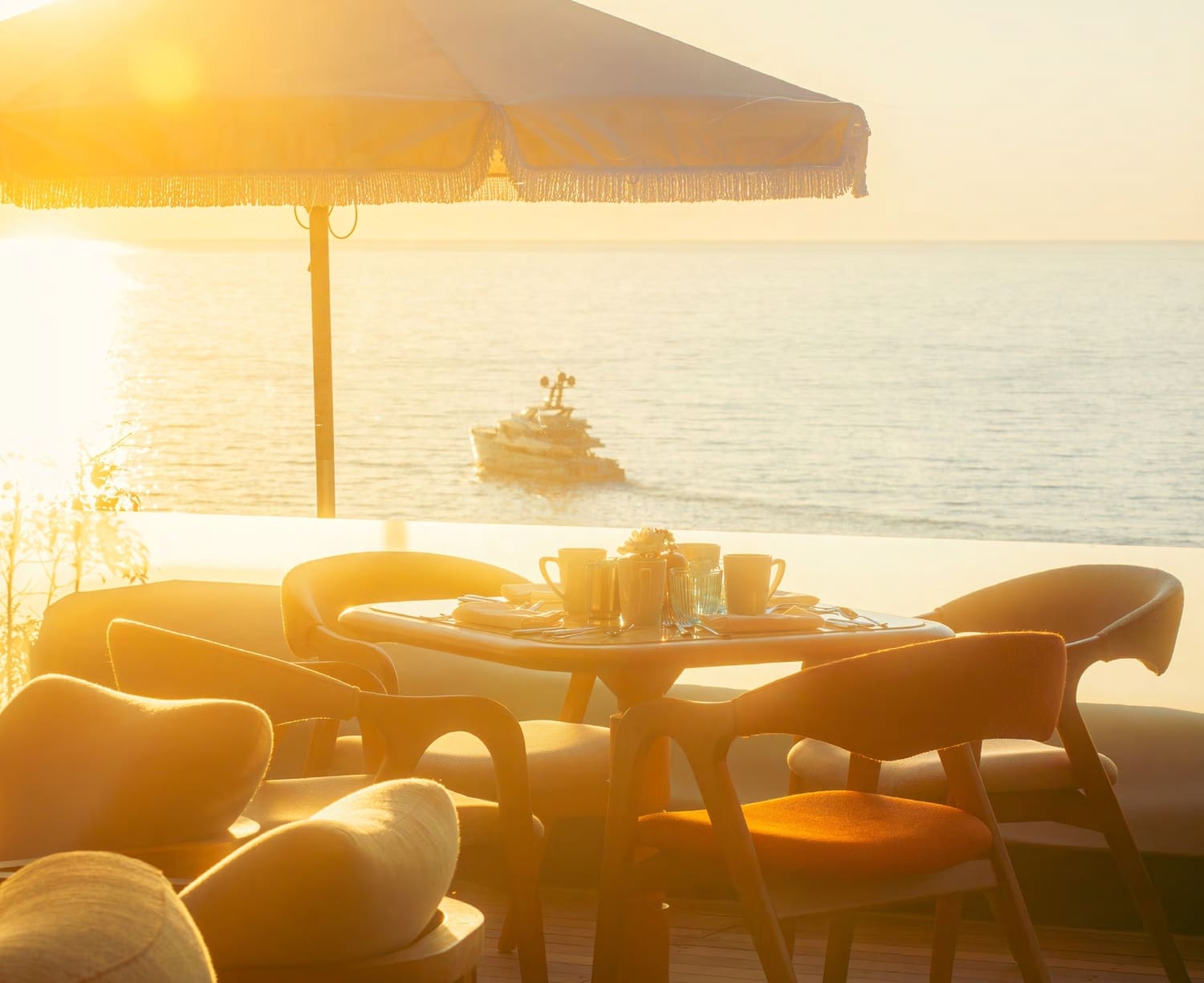 Terrace & Bar amenity image