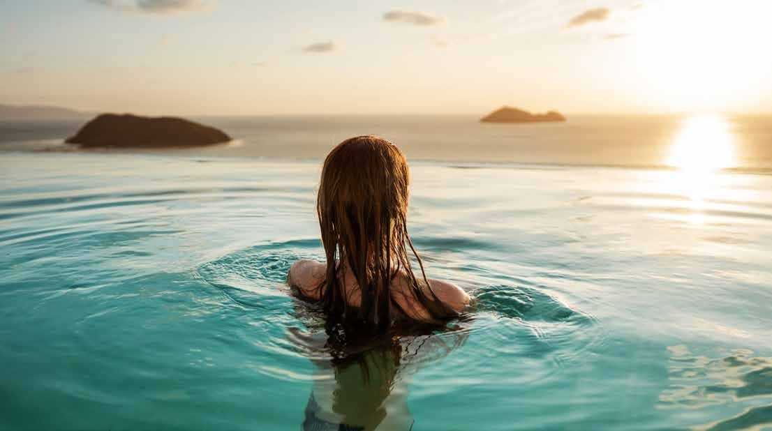 Infinity pool &Shaded kids’ pool amenity image