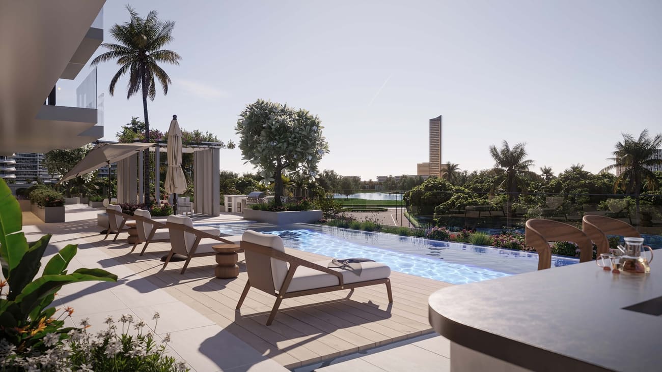 Infinity Pool & Pool Deck amenity image