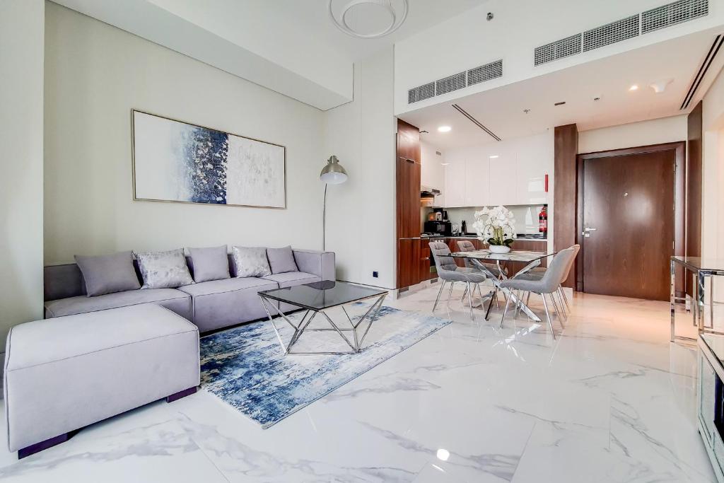 J One Tower A interior 2