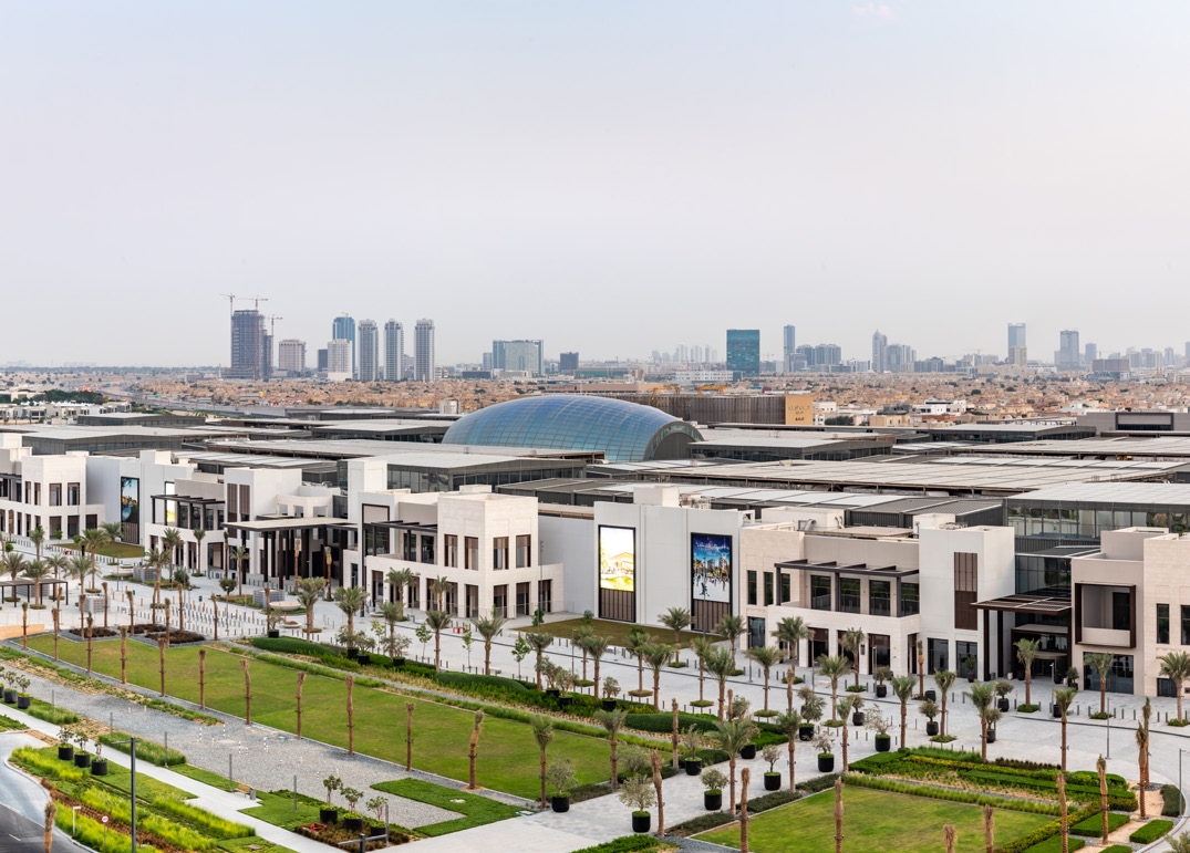 Minutes to Dubai Hills Mall amenity image