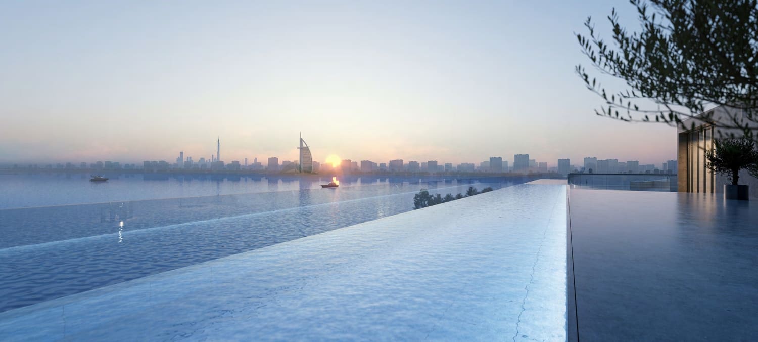 Large-scale Infinity Pool amenity image