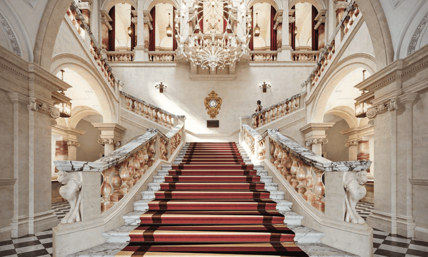 Raffles The Palm Dubai lobby 1