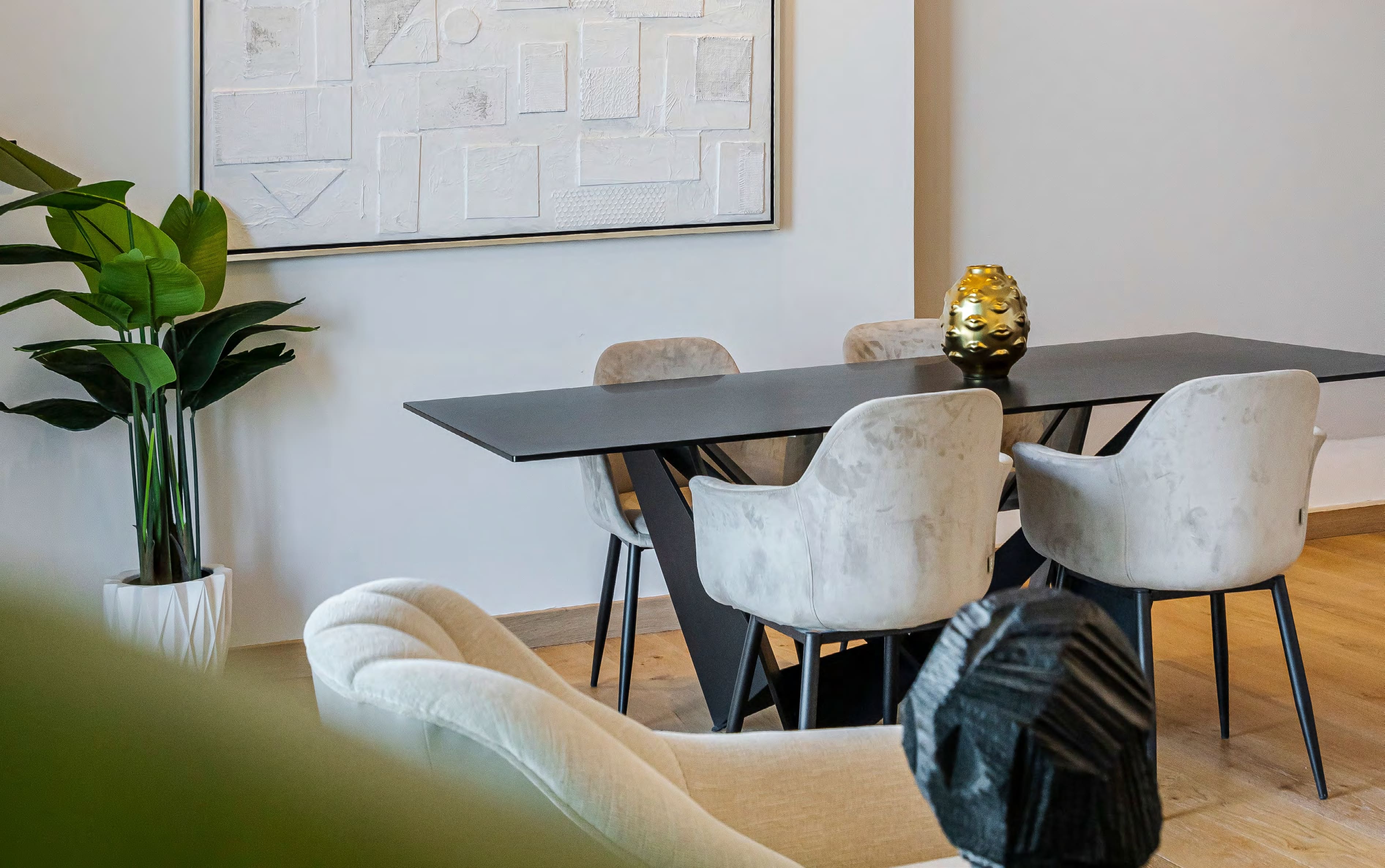 Reem Nine interior 1