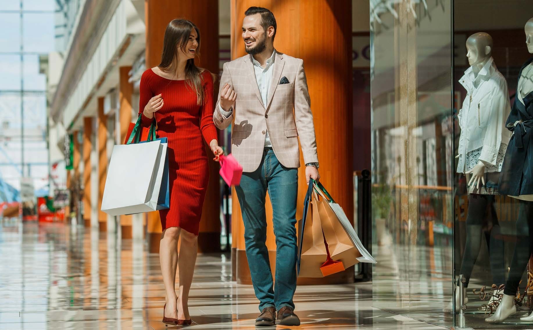 Retail and F&B outlets on the ground floor amenity image