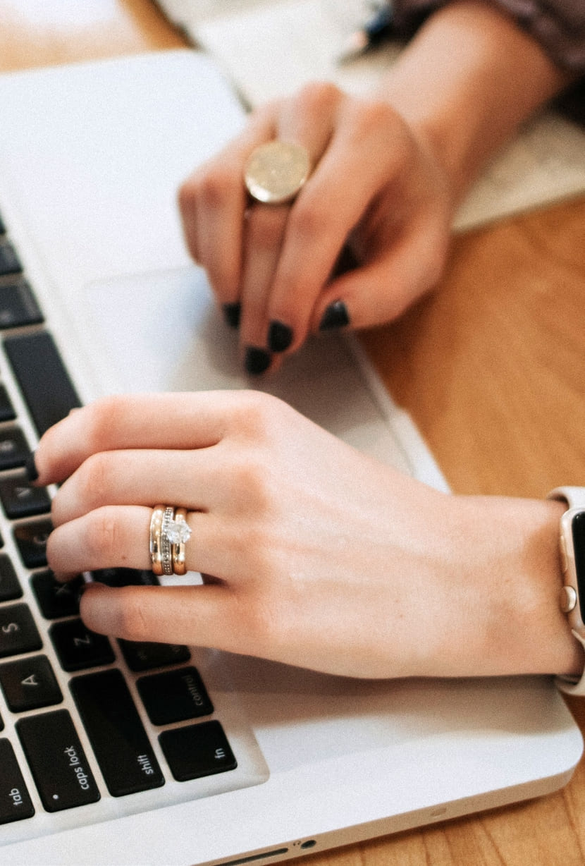 Co-working lounge amenity image