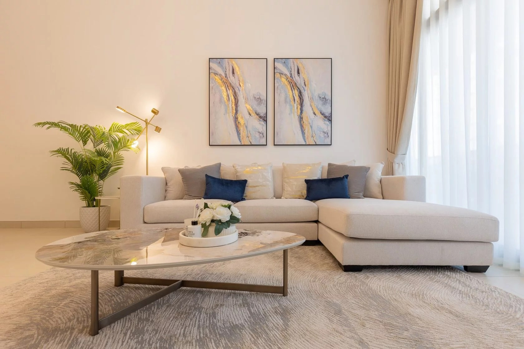 Confident Lancaster interior 4