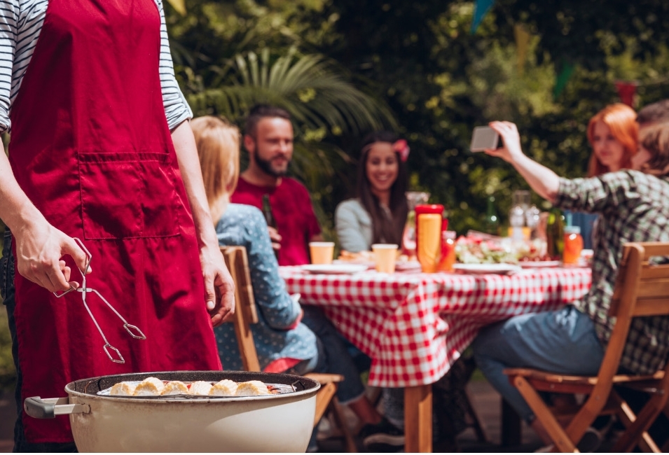 Landscaped BBQ Deck amenity image