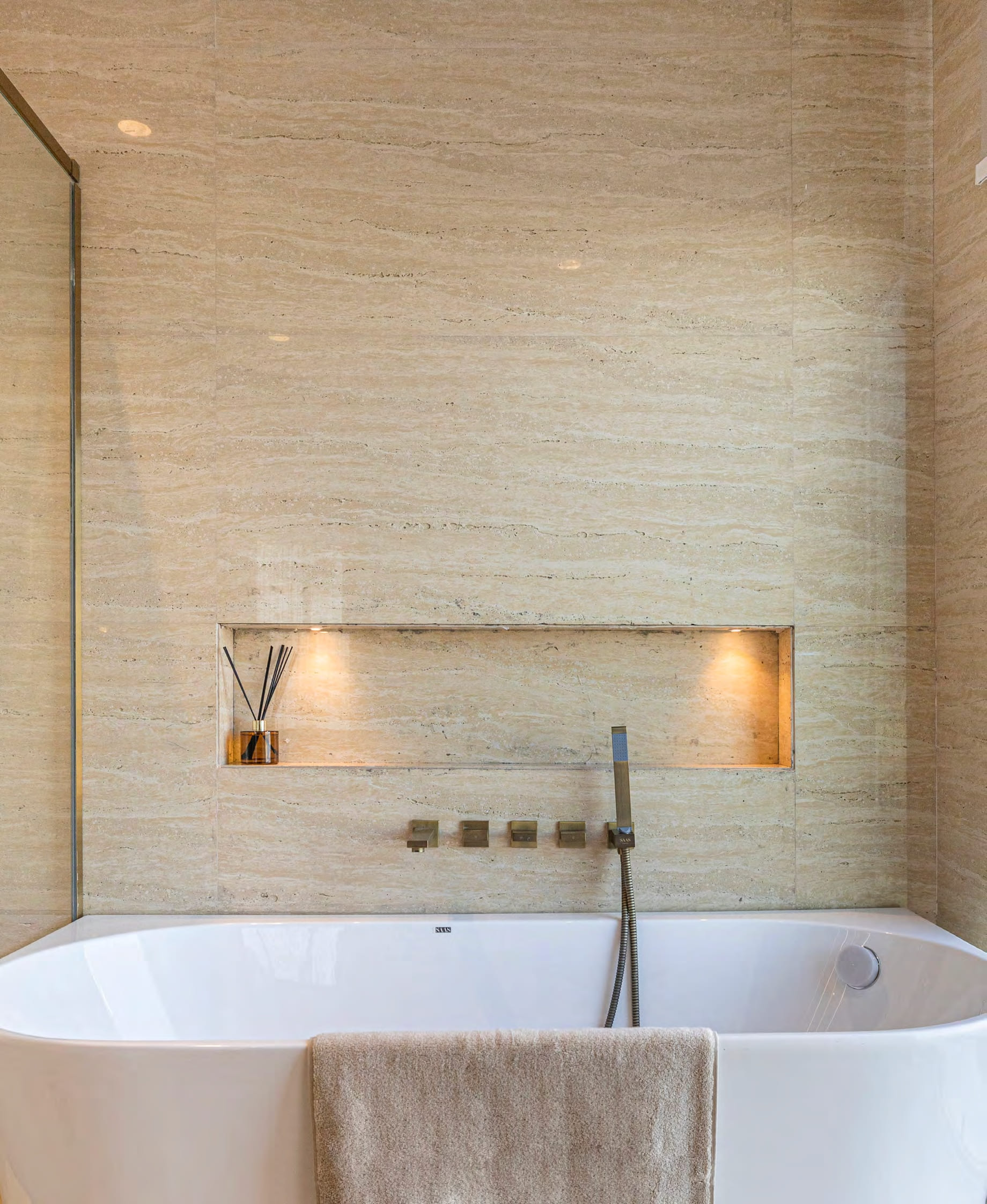 Reem Nine interior 3