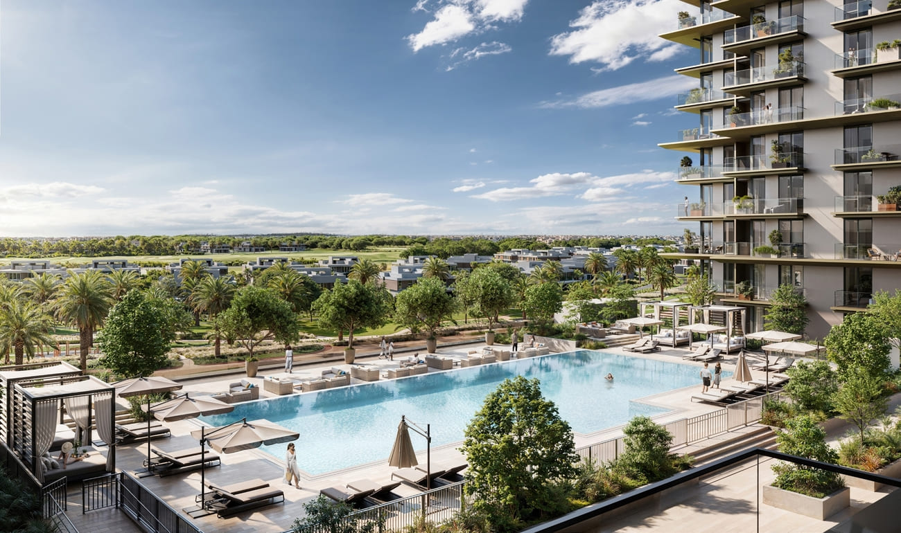 Infinity Pool & Pool Deck amenity image