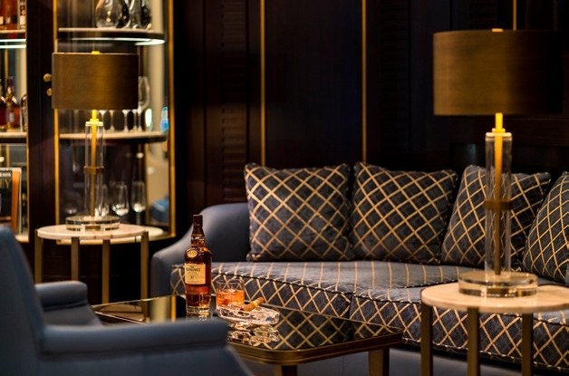 ABOVE 21 amenity image