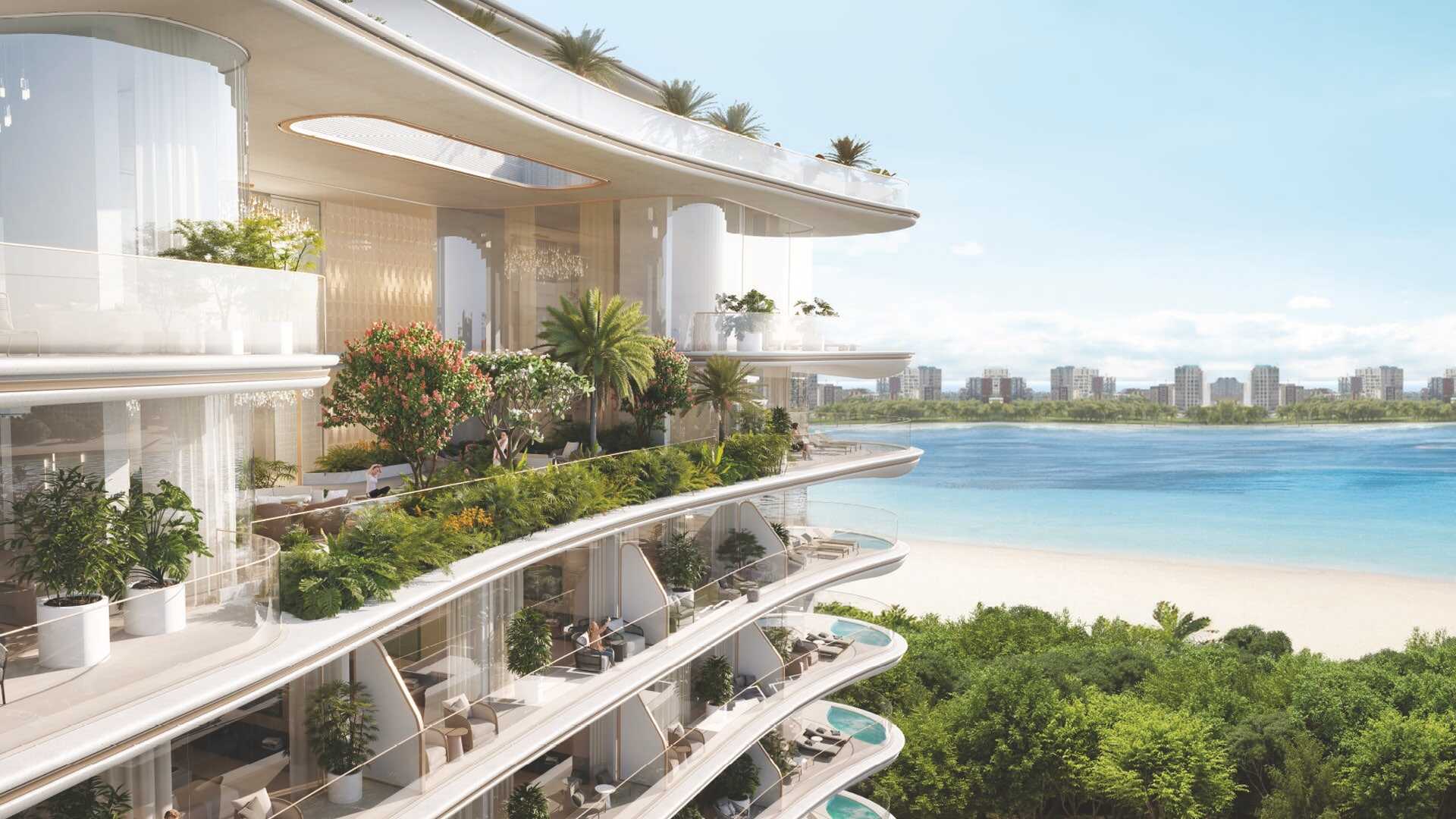 Beach Walk architecture 3