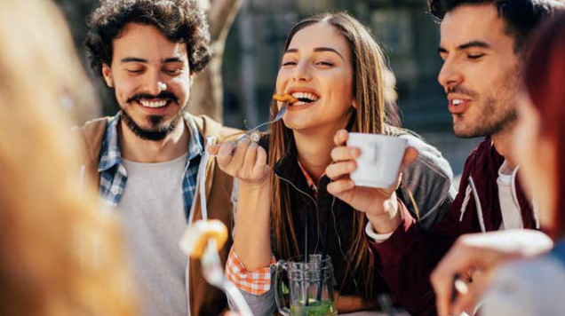 Multi-purpose room and multi-function lawn amenity image
