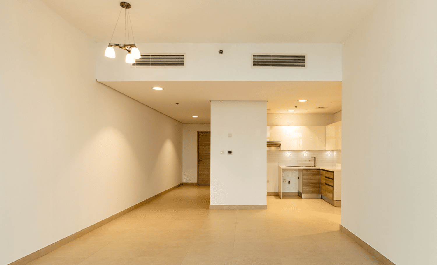 Iris Amber interior 5