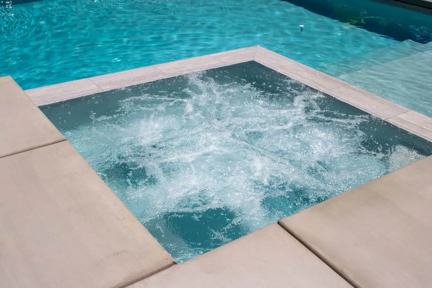 Jacuzzi / Shallow Pool amenity image