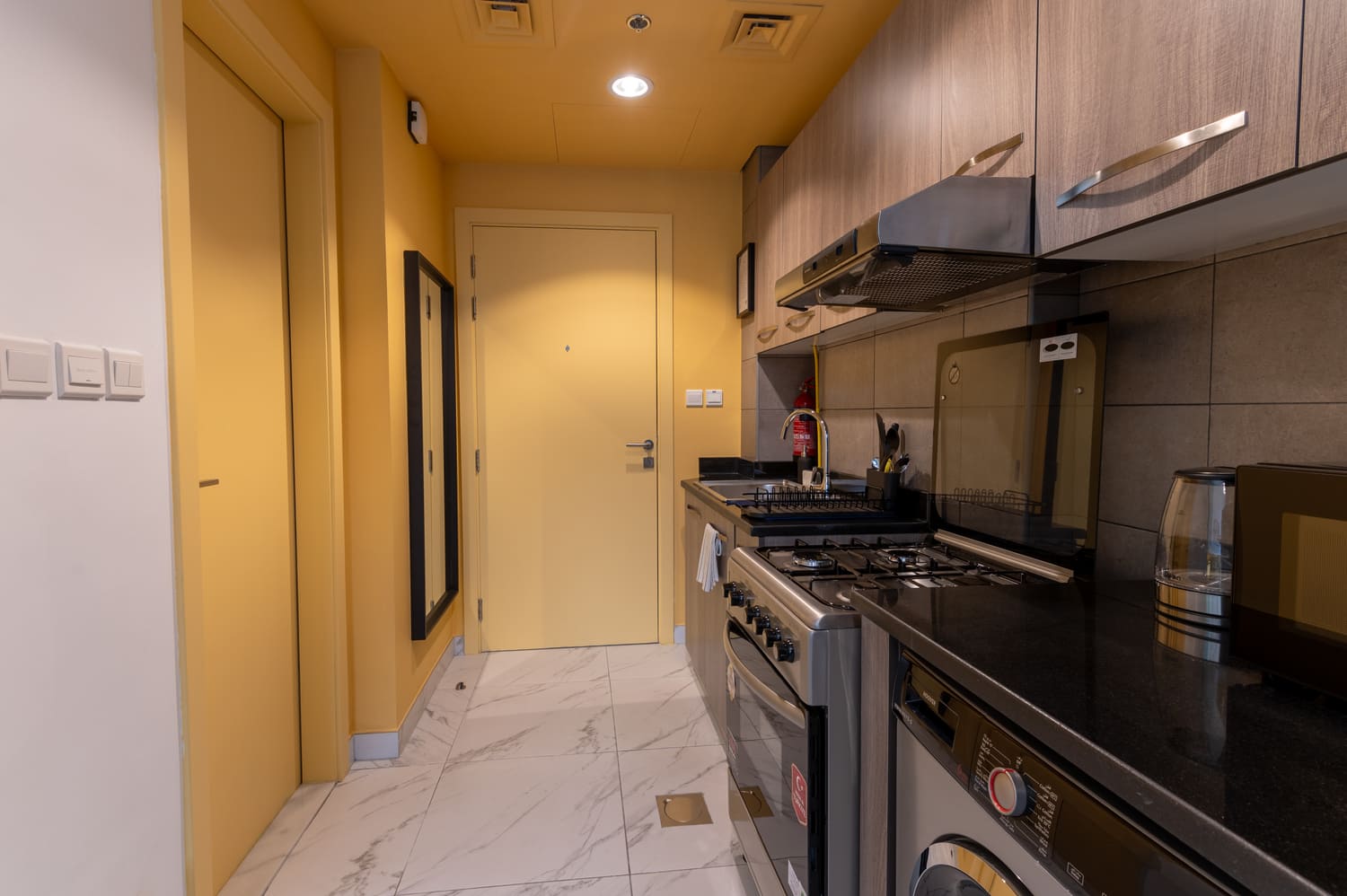 Izzzi.LifeMINT interior 4