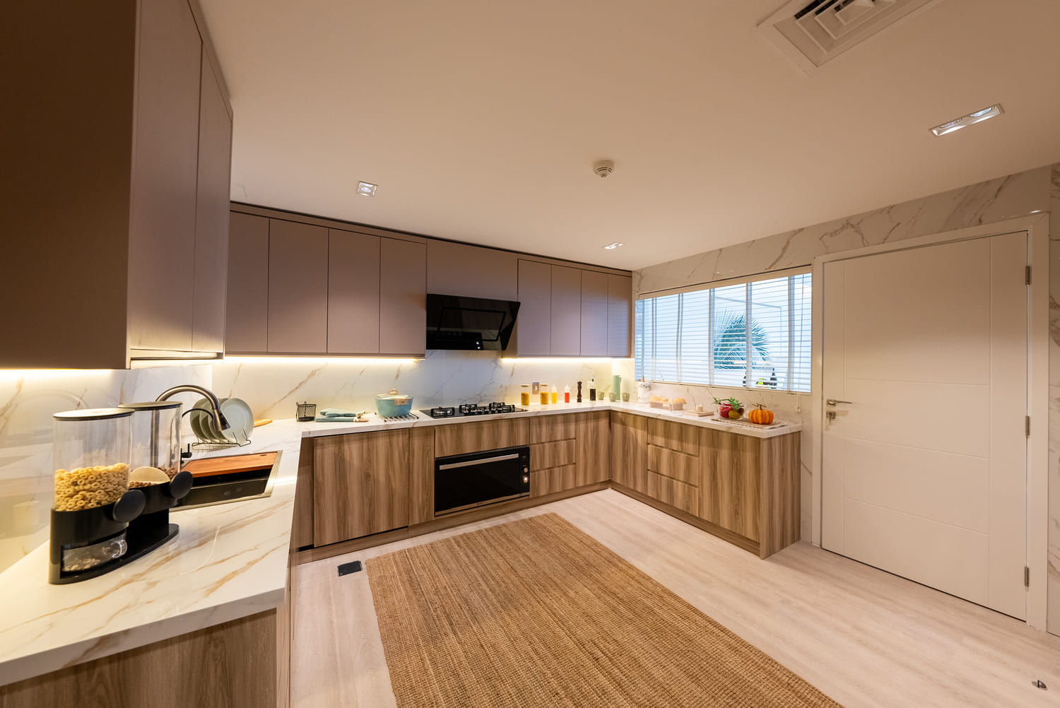 The Residence interior 5