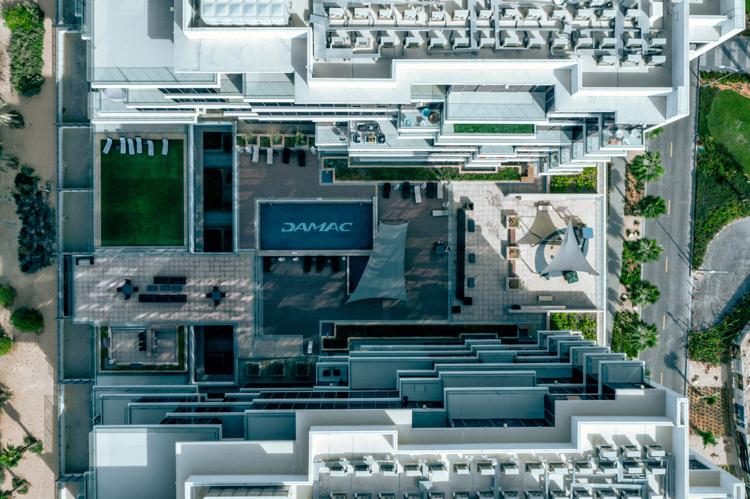 Damac Hills - Golf Town architecture 2