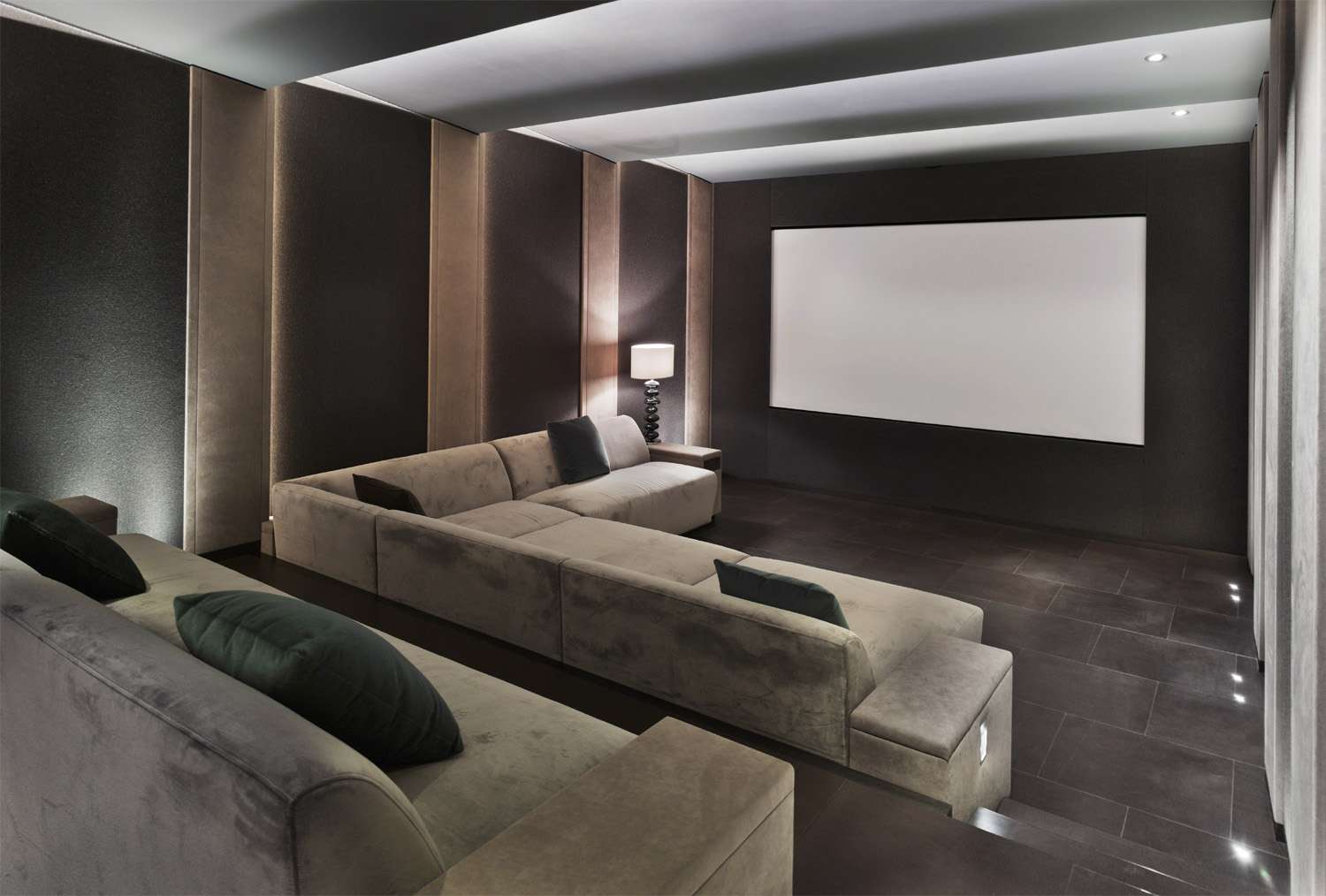 Indoor Cinema amenity image