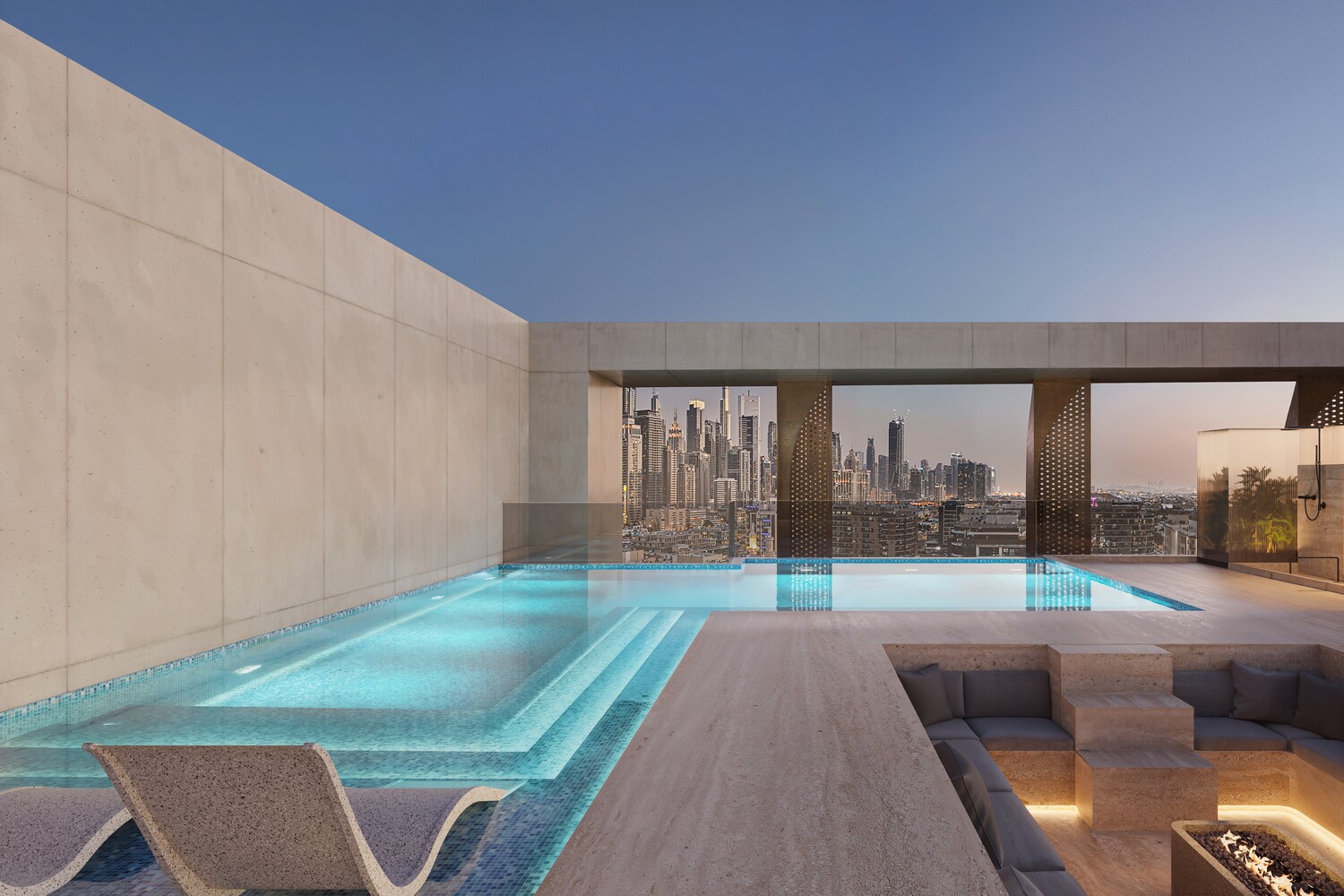 Infinity Pool amenity image