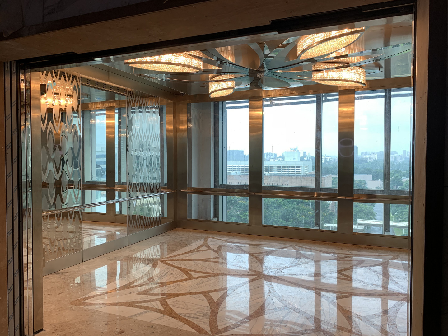 Large Elevators amenity image