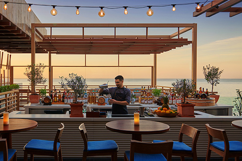 Outdoor Lounge amenity image