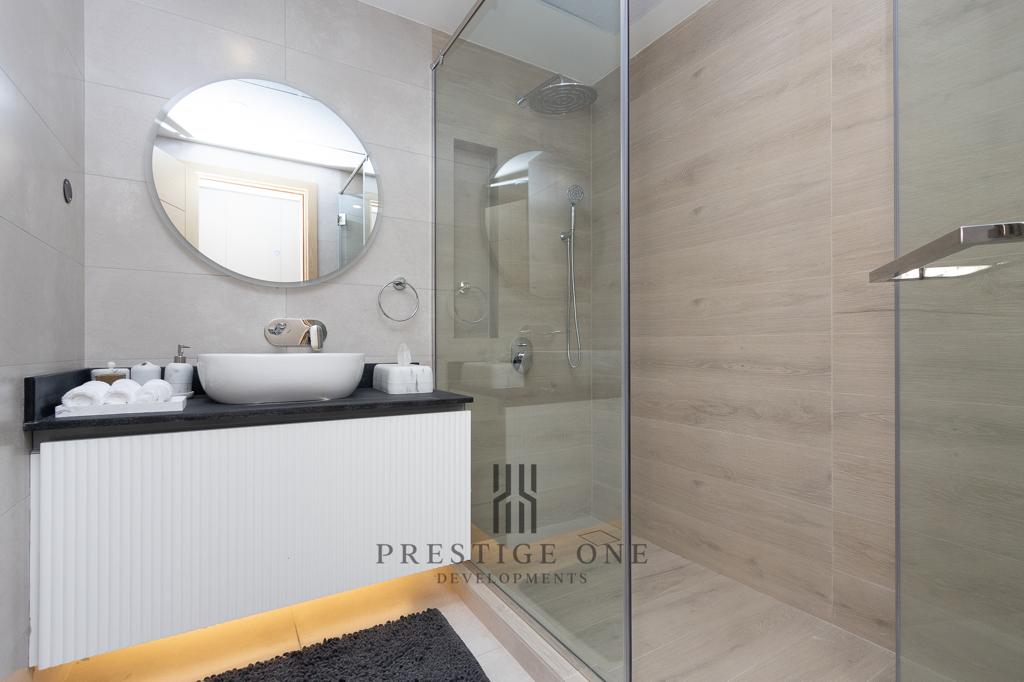 Orra The Embankment interior 4