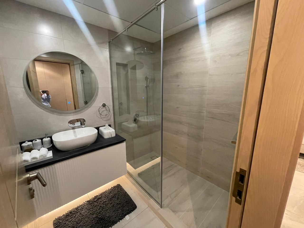 Orra The Embankment interior 1