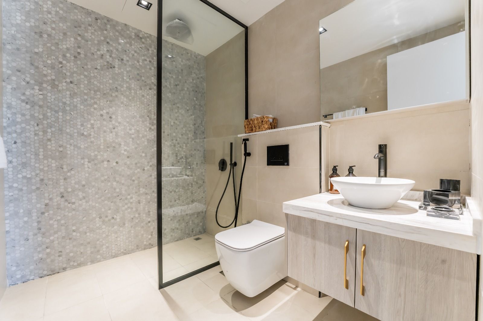 Barari Views interior 9