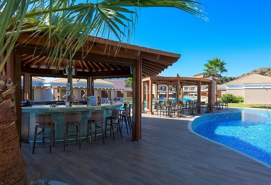 Pool Bar amenity image