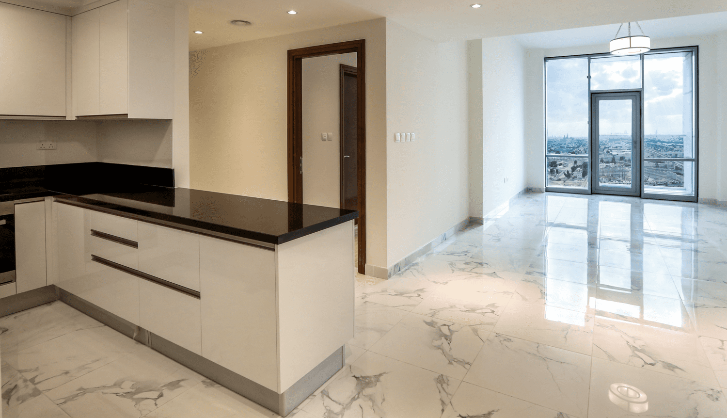 Meera Tower interior 2