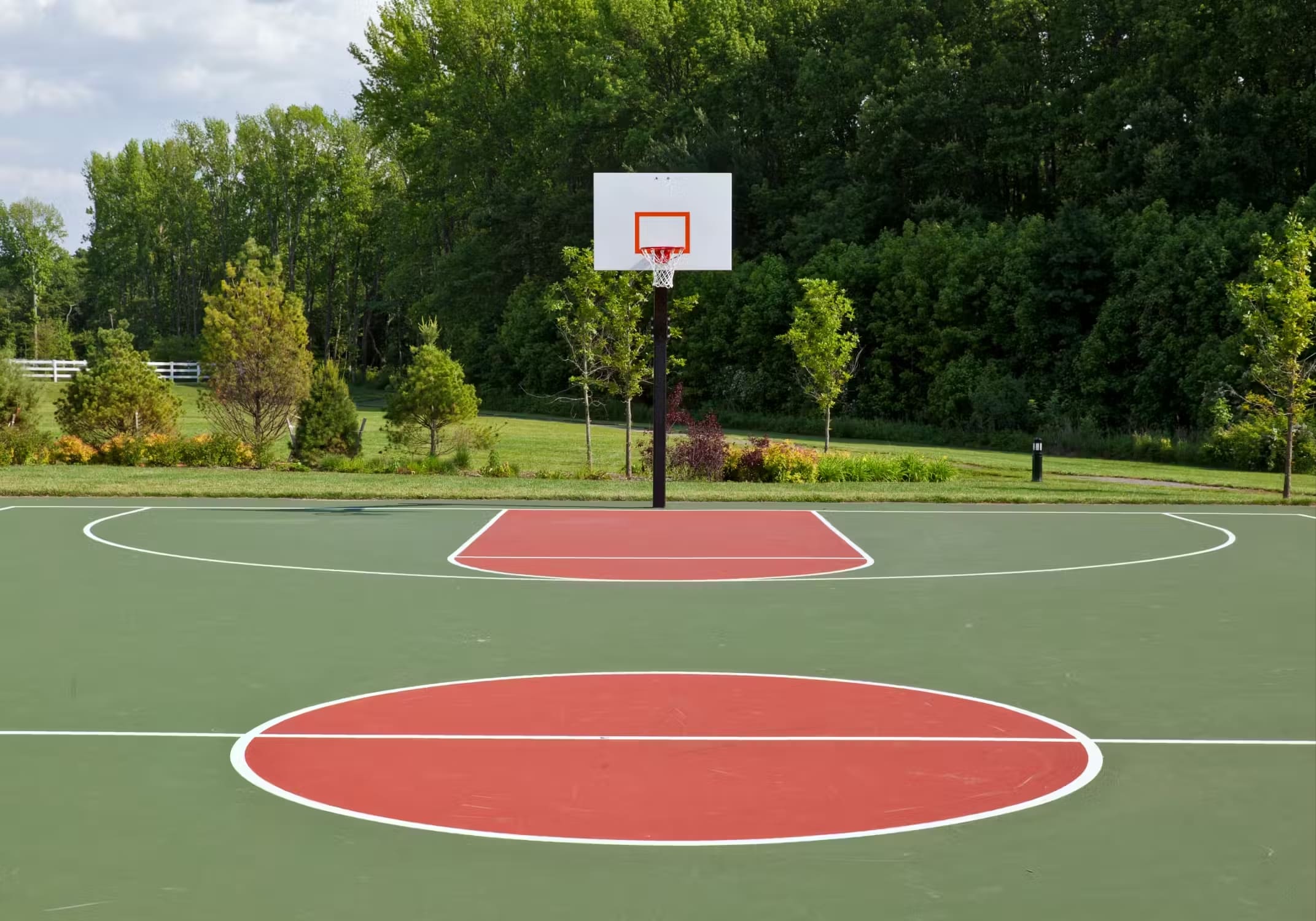3x3 Basketball amenity image
