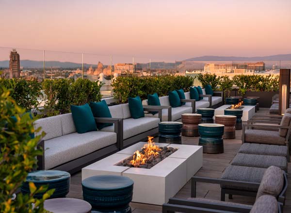 Rooftop Lounge amenity image