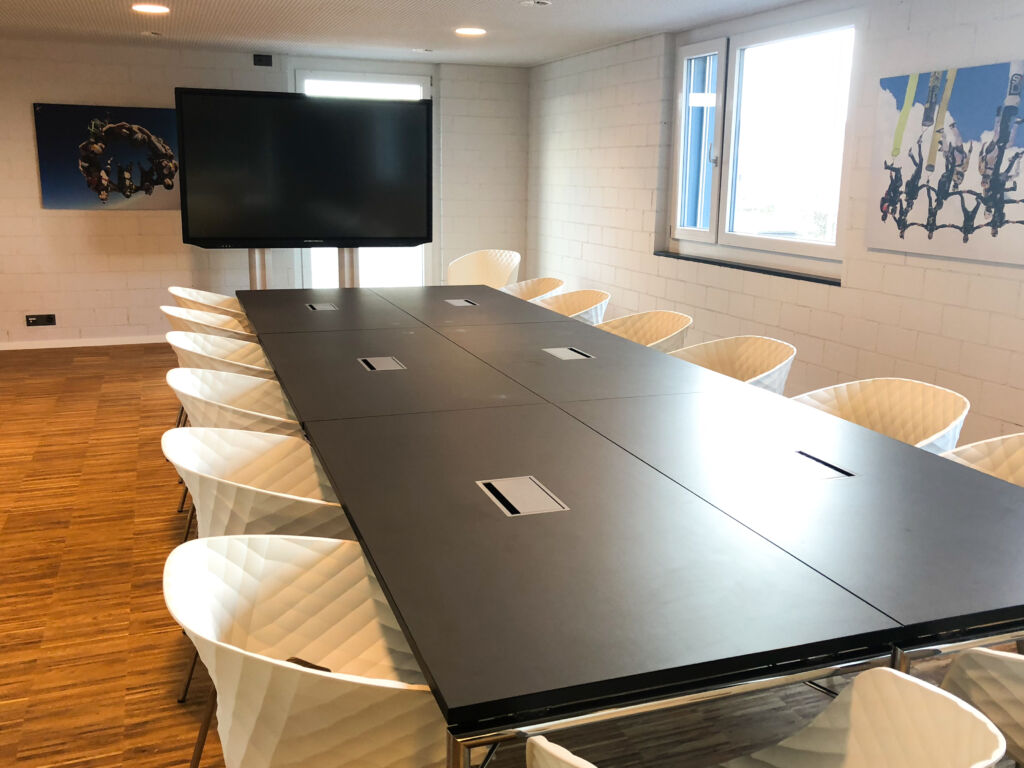 Сonference room amenity image